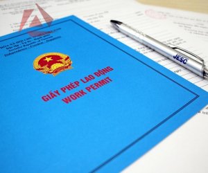 GIẤY PHÉP LAO ĐỘNG